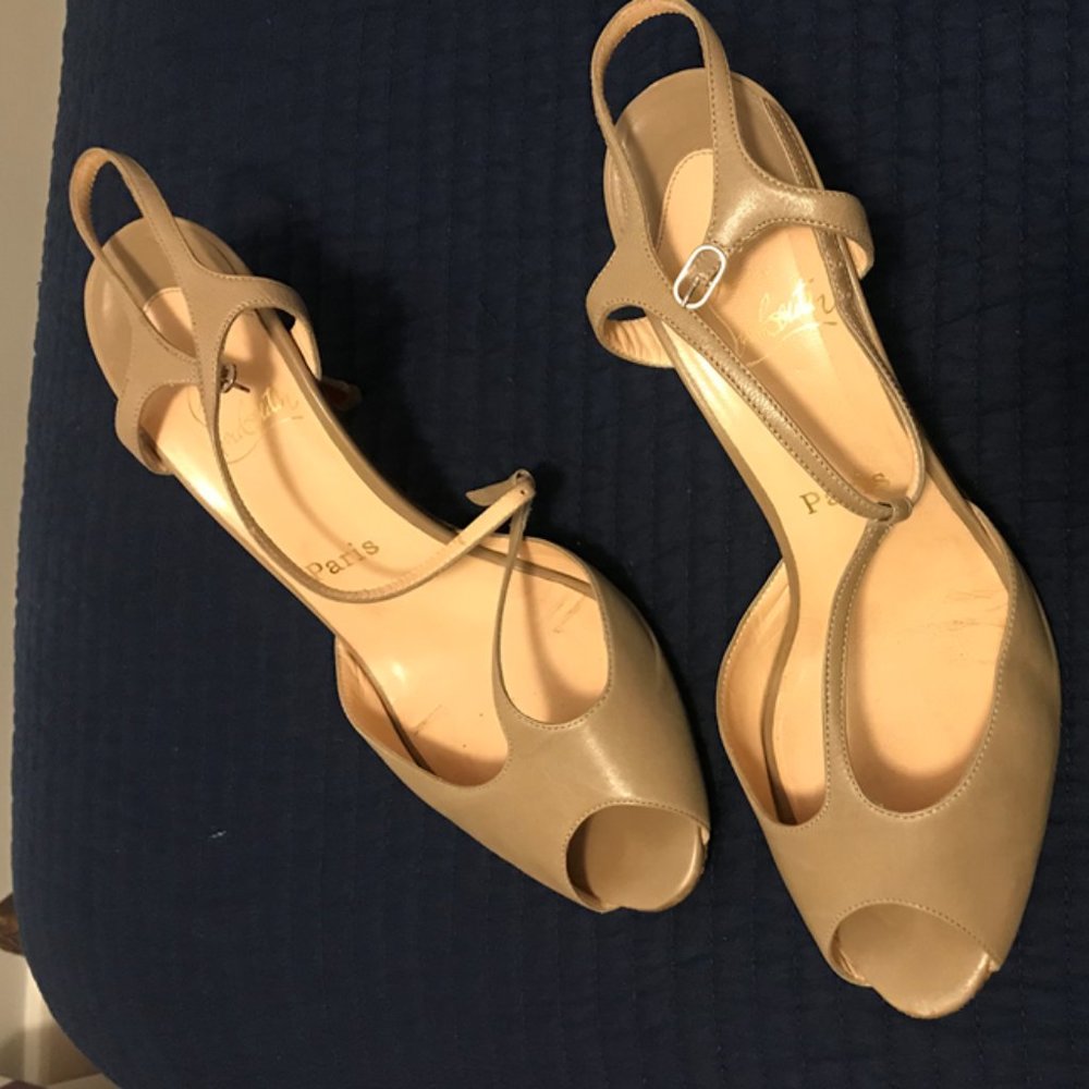 Louboutins - t-strap heels sz 8.5